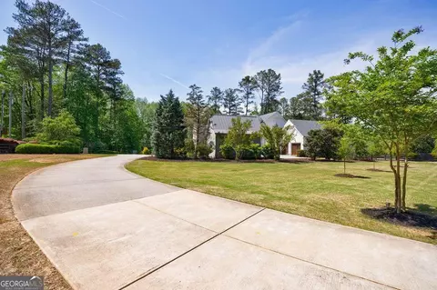 Exterior - 1530 Redd Rd, Milton, GA 30004 photo 17 of 20
