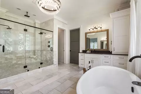 Bath - 1530 Redd Rd, Milton, GA 30004 photo 7 of 13