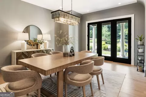 Dining - 1530 Redd Rd, Milton, GA 30004 photo 3 of 10