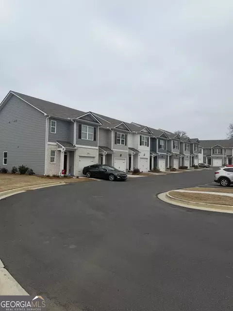 1005 N 2nd Ave NW #30, Rome, GA 30165