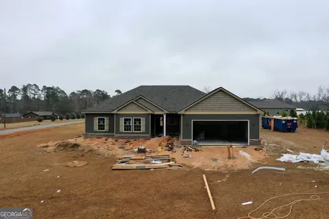 982 Mccranie Dr, Metter, GA 30439