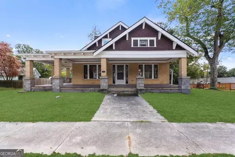 948 Peek St NW, Conyers, GA 30012