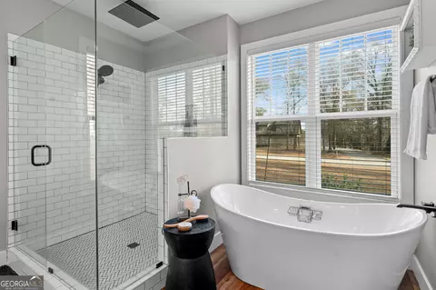 Bath - 306 Old Windmill Rd, Perry, GA 31069 photo 3 of 11