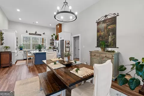 Dining - 306 Old Windmill Rd, Perry, GA 31069 photo 5 of 5