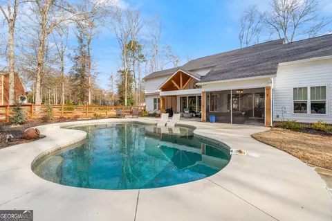 Exterior - 306 Old Windmill Rd, Perry, GA 31069 photo 2 of 20