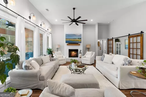 Living - 306 Old Windmill Rd, Perry, GA 31069 photo 1 of 2