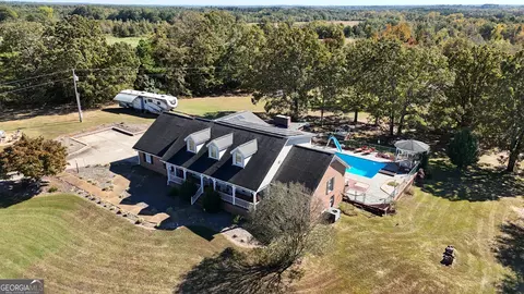 3177 Calhoun Falls Hwy, Elberton, GA 30635