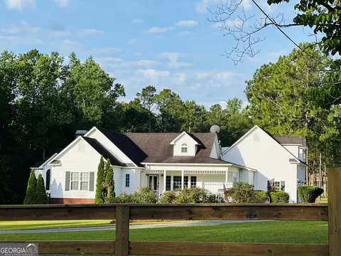 181 Stuckey Church Rd, Glenwood, GA 30428