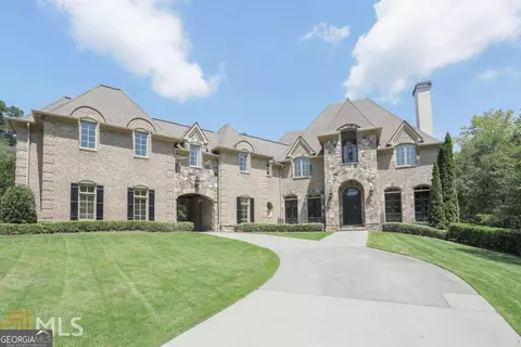 453 Londonberry Rd, Atlanta, GA 30327