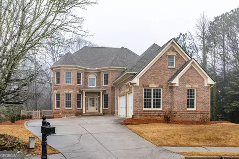 12544 Darvish Ln, Alpharetta, GA 30005