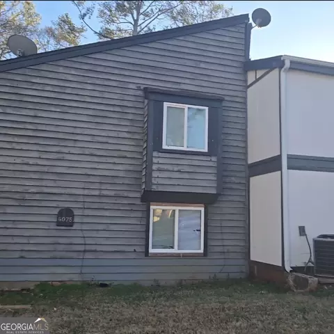 6075 Regent Mnr, Lithonia, GA 30058