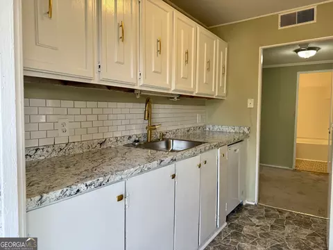 609 Hillcrest Dr, Thomson, GA 30824 photo 10