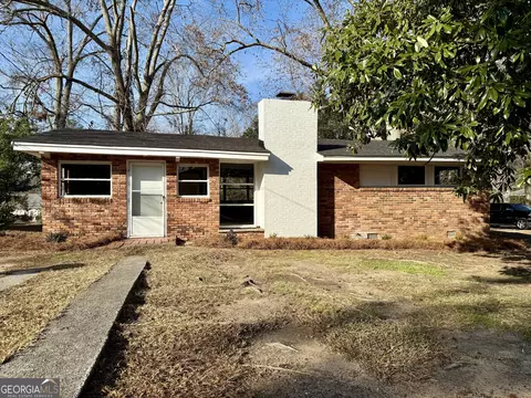 609 Hillcrest Dr, Thomson, GA 30824 photo 2