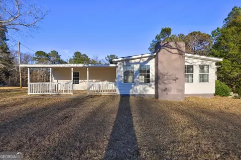 201 Dundee Lake Rd, Griffin, GA 30223