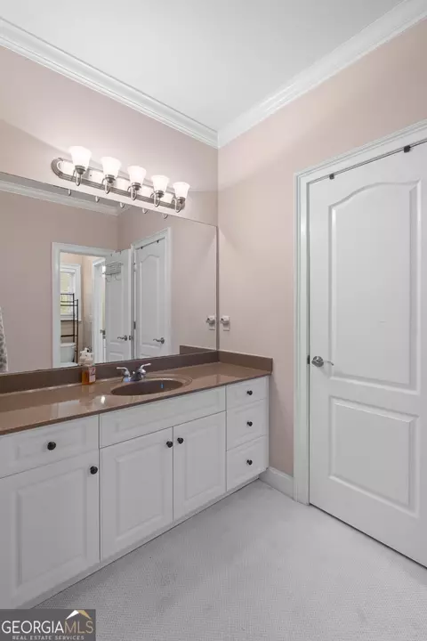 Bath - 110 Wickham Dr, Tyrone, GA 30290 photo 7 of 8