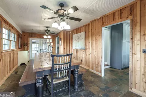 Dining - 7527 Highway 326, Commerce, GA 30530 photo 6 of 8