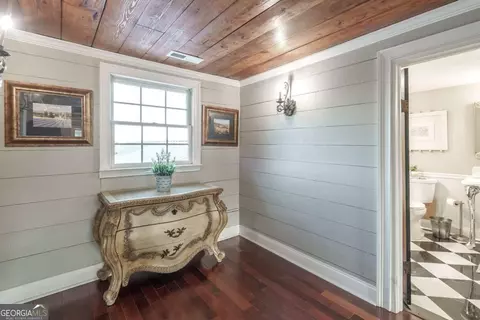 Entry Way - 7527 Highway 326, Commerce, GA 30530 photo 4 of 7