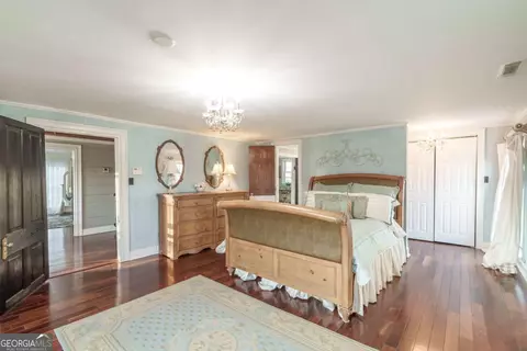 Bedroom - 7527 Highway 326, Commerce, GA 30530 photo 6 of 13