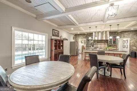 Dining - 7527 Highway 326, Commerce, GA 30530 photo 3 of 8