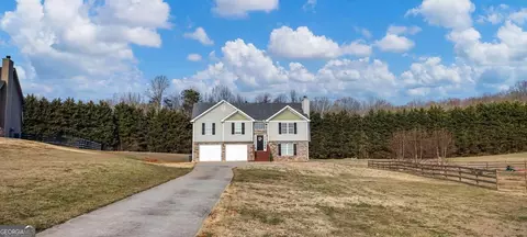 8258 Mountain Glen Dr, Clermont, GA 30527