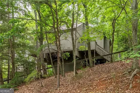 135 Wolfscratch Dr, Big Canoe, GA 30143