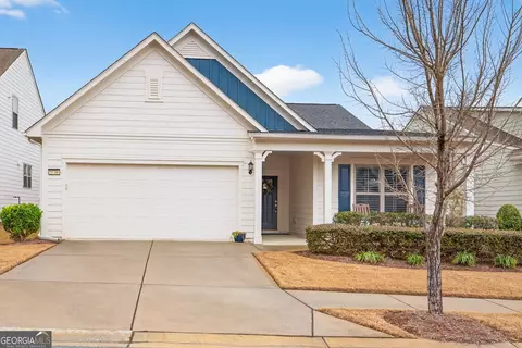 5736 Cypress Bluff Ln, Hoschton, GA 30548