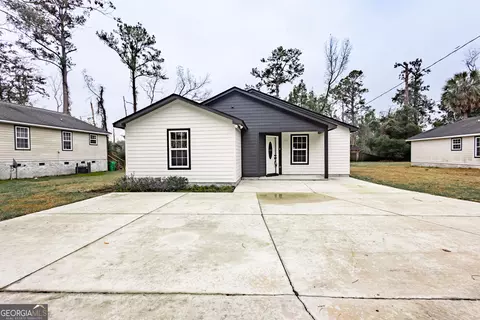 907 E Moore St, Valdosta, GA 31602