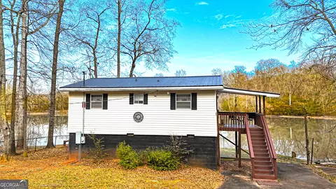 242 Katy Lake Rd, Jackson, GA 30233