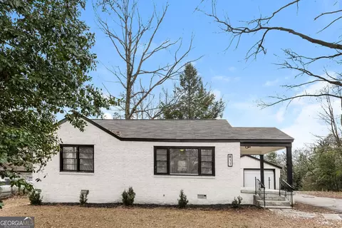 811 Dennis Dr, Forest Park, GA 30297