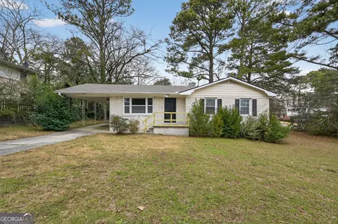 375 Dartmouth Dr SW, Atlanta, GA 30331
