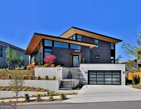 4814 Neal Rdg, Atlanta, GA 30349