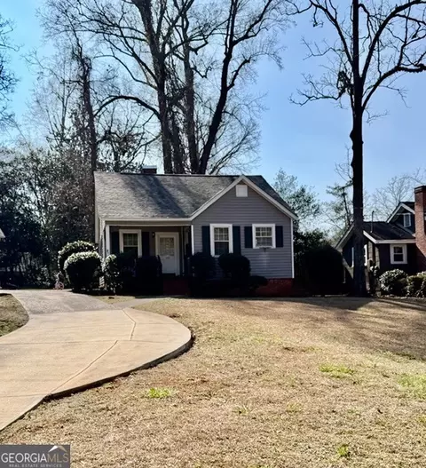 105 Saynor Cir, Lagrange, GA 30240