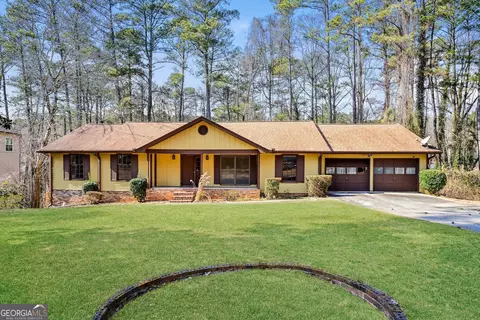 3729 Salem Trl, Lithonia, GA 30038