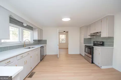 Other - 204 Cleaveland Dr, Lagrange, GA 30241 photo 5 of 12