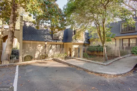 14 Cantey Pl, Atlanta, GA 30327