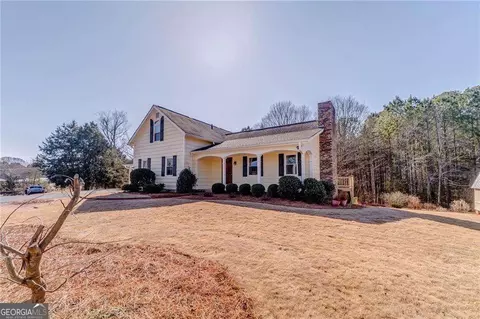 887 Big Springs Rd SE, Calhoun, GA 30701