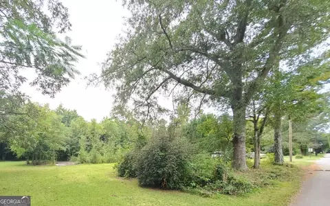 168 Peach St, Haddock, GA 31033