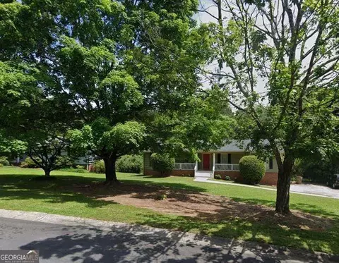 4870 Bedell Rd NE, Roswell, GA 30075