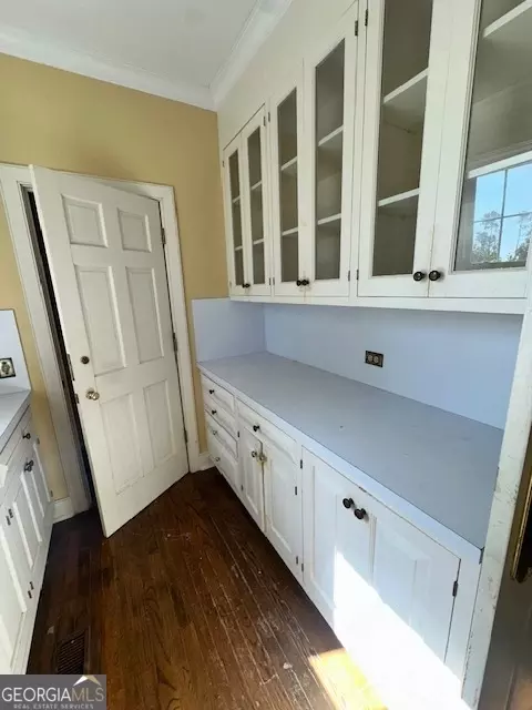 Kitchen - 818 W College St, Ailey, GA 30410 photo 3 of 5