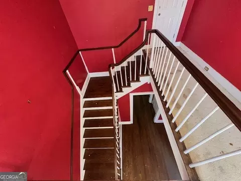 Entry Way - 818 W College St, Ailey, GA 30410 photo 1 of 2