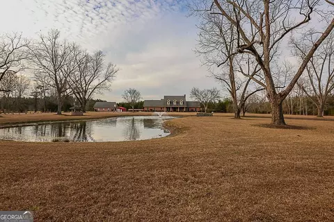 307 Chester Thomas Rd, Springfield, GA 31329