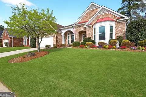 327 Fairways Dr, Macon, GA 31220