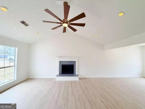 Living - 5953 Farmbrook Ln, Rex, GA 30273 photo 3 of 3