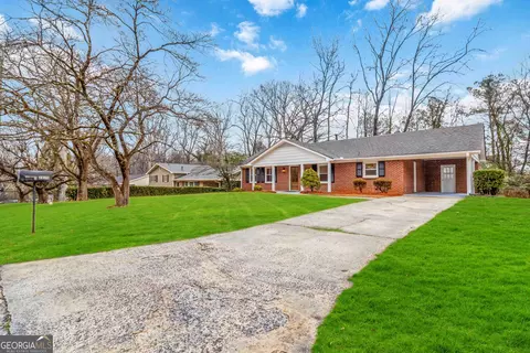 Exterior - 2979 Appling Way, Chamblee, GA 30341 photo 2 of 12