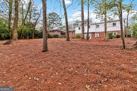 Exterior - 2979 Appling Way, Chamblee, GA 30341 photo 10 of 12