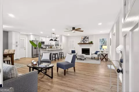 24 Stone Mill Ln NW, Marietta, GA 30064