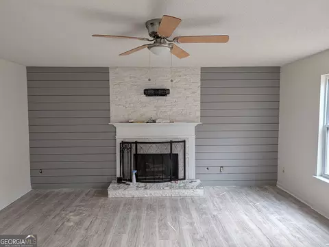 4047 Arnolds Mill Opas, Douglasville, GA 30135