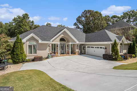 806 Southern Shore Dr, Peachtree City, GA 30269