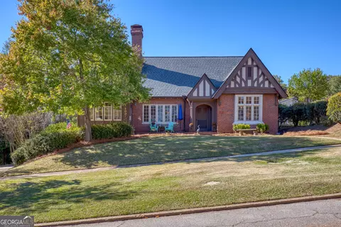 Exterior - 1007 4th Ave, West Point, GA 31833 photo 3 of 14