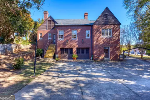 Exterior - 1007 4th Ave, West Point, GA 31833 photo 4 of 14